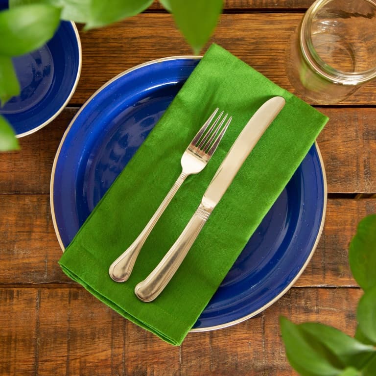 Kitchen & Dining